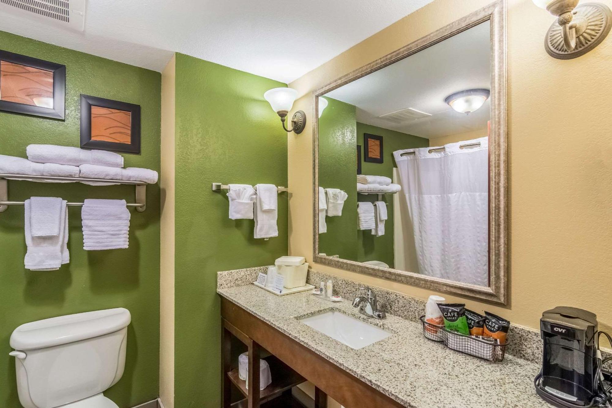 Comfort Inn & Suites Panama City North Luaran gambar
