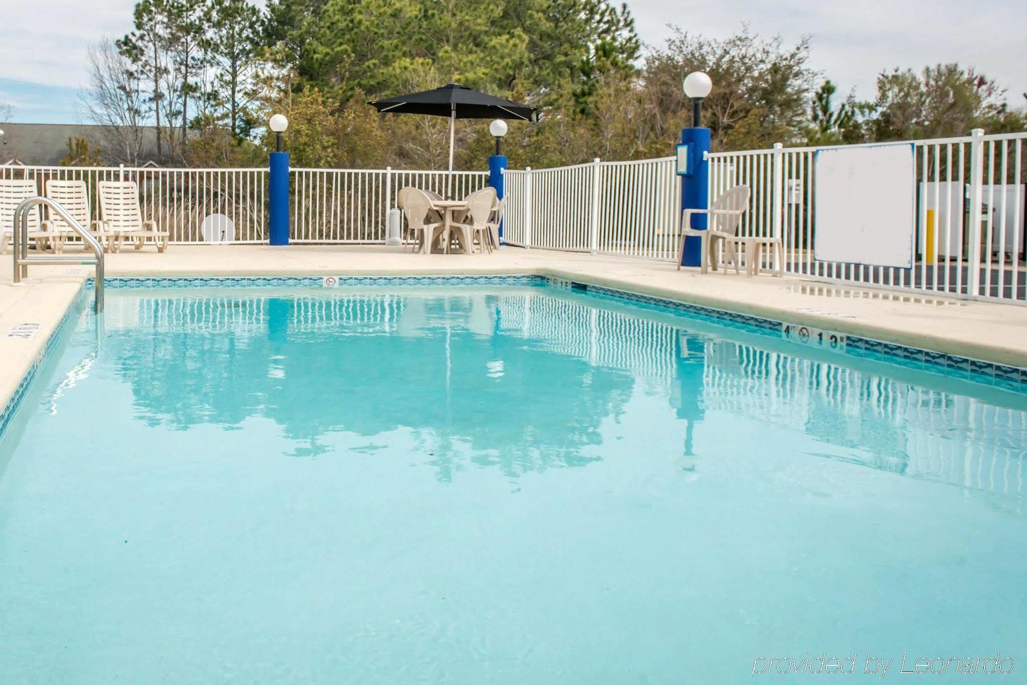 Comfort Inn & Suites Panama City North Luaran gambar